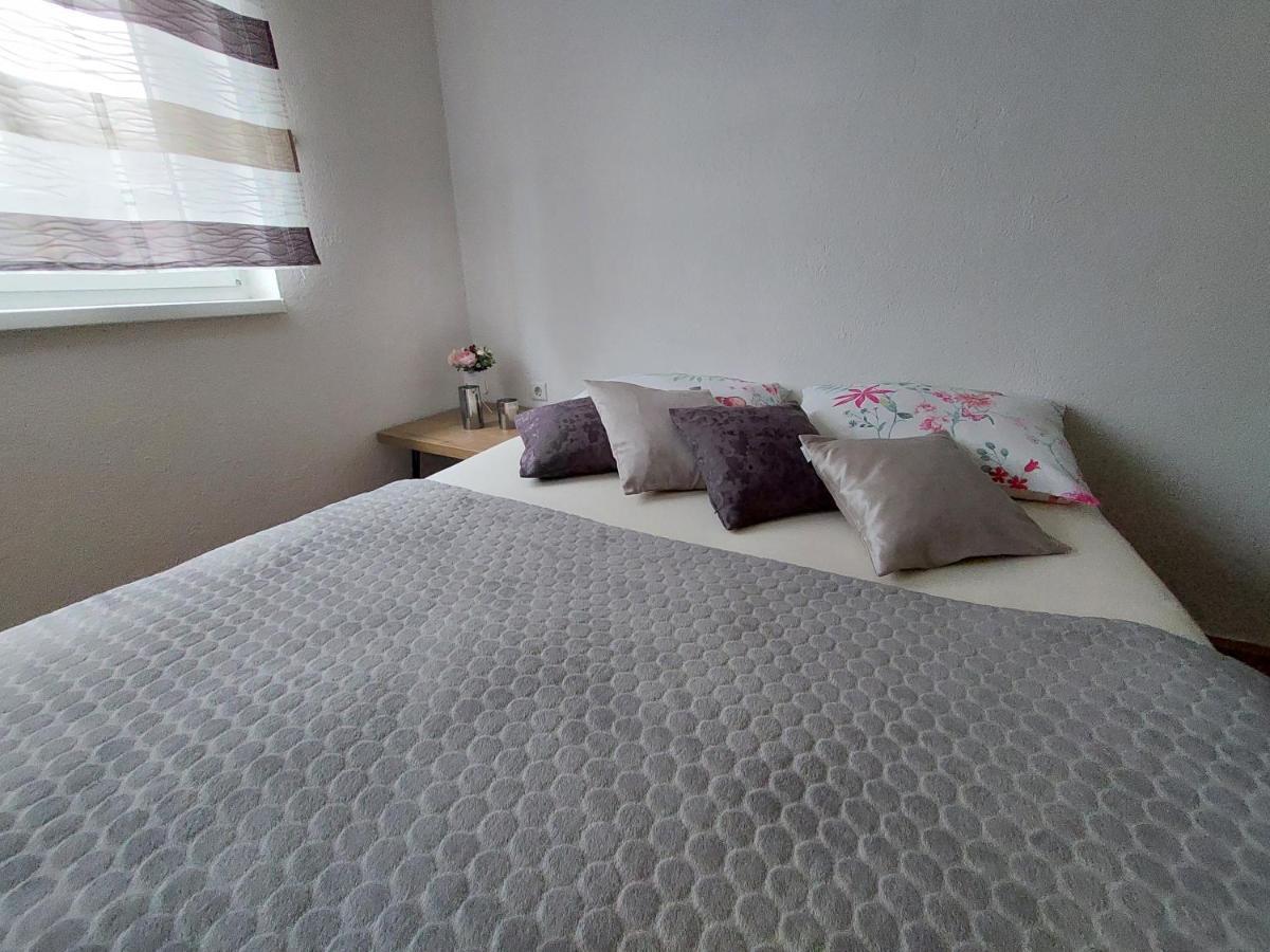 Mb Deluxe Apartment Visoko Bagian luar foto