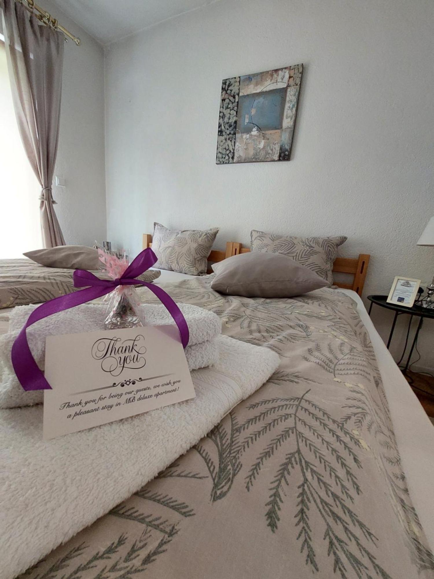 Mb Deluxe Apartment Visoko Bagian luar foto